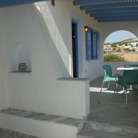 Lägenhetshotell Glyfada 3*