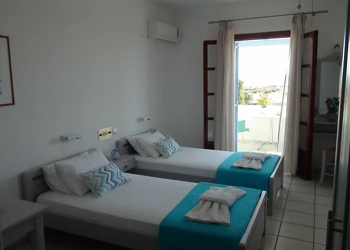 Glyfada Lägenhetshotell 3*