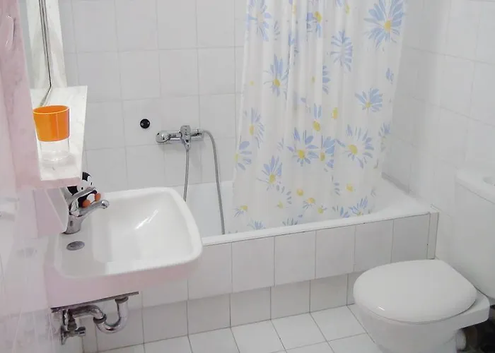 Glyfada Lägenhetshotell 3*