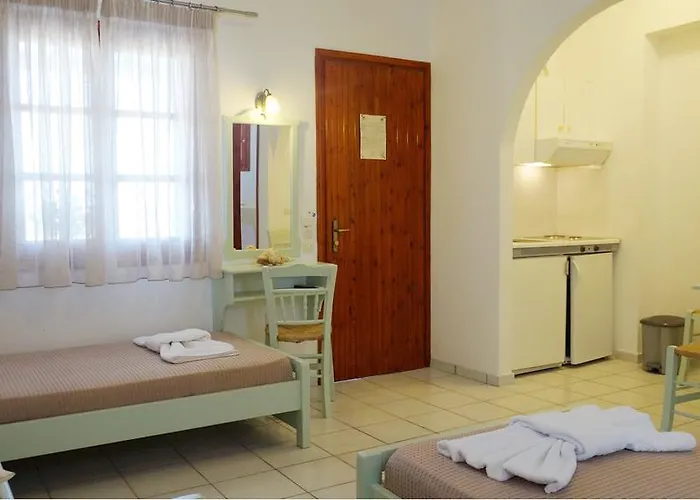 Glyfada Lägenhetshotell 3*