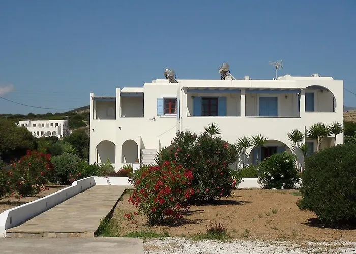 Lägenhetshotell Glyfada 3*