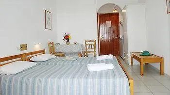 Lägenhetshotell Glyfada 3*